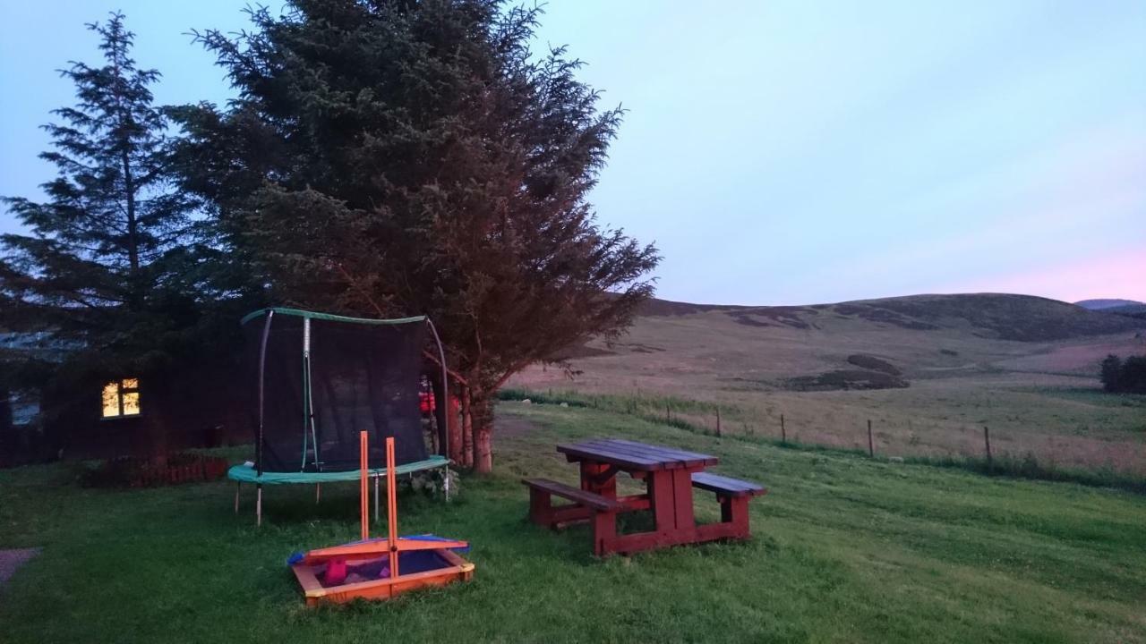 Scotland Paradise Relax Accommodation By Shooting Club Kirriemuir Balintore  Exteriör bild